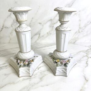 Vintage Lefton China Candlestick Holder HandPainted Japan Gold Trim KW5446